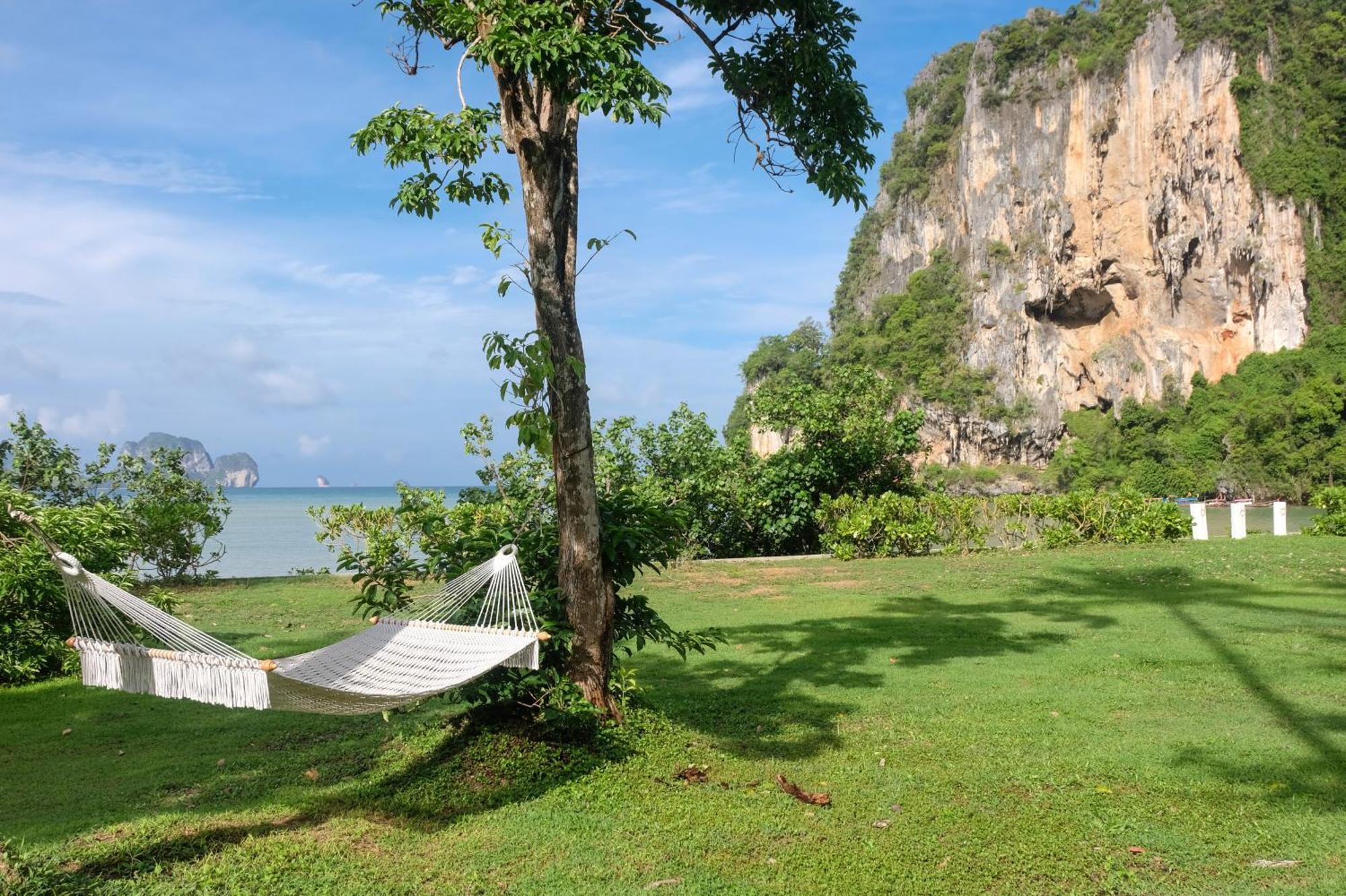 Tinidee Hideaway Tonsai Beach Krabi - Sha Extra Plus Exterior photo
