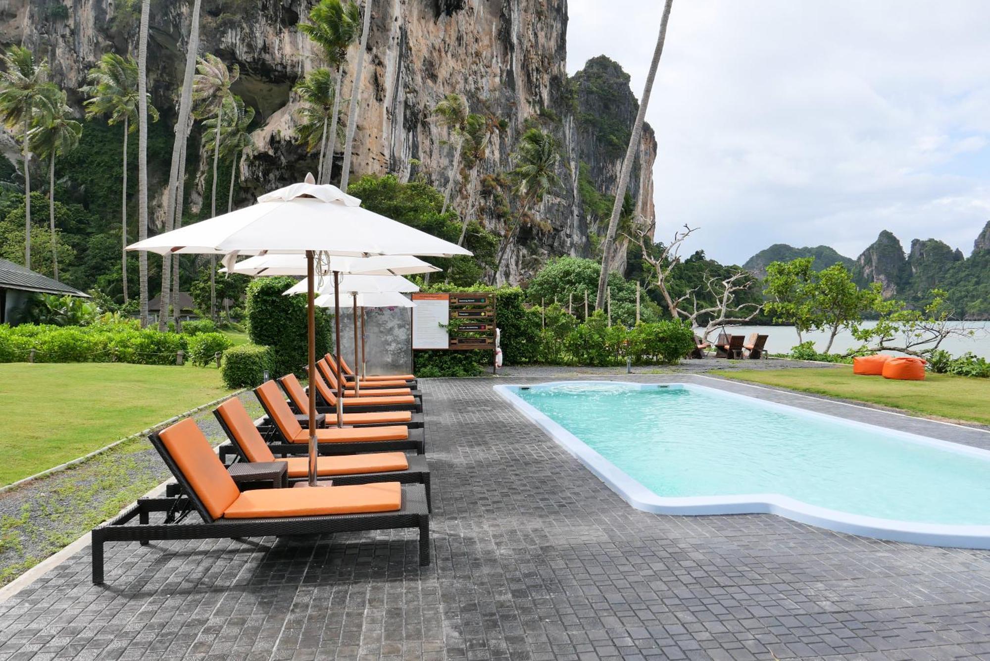 Tinidee Hideaway Tonsai Beach Krabi - Sha Extra Plus Exterior photo