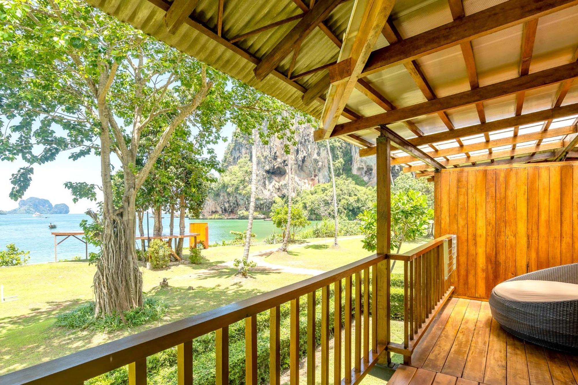 Tinidee Hideaway Tonsai Beach Krabi - Sha Extra Plus Exterior photo
